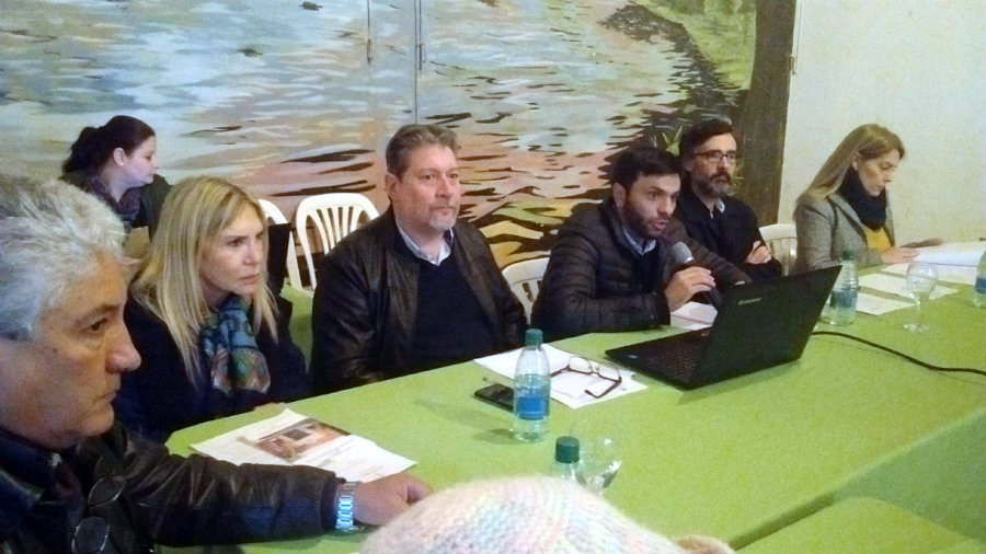 La Policía Municipal custodiaría la plazoleta de Las Viviendas